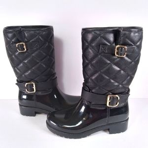 Baretraps DOLLEY Quilted Weatherproof Rain Boots Vegan Faux Leather Plaid Lining